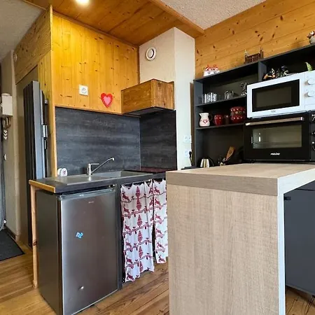 Charming - Close To Les Sybelles Slopes Apartamento *
